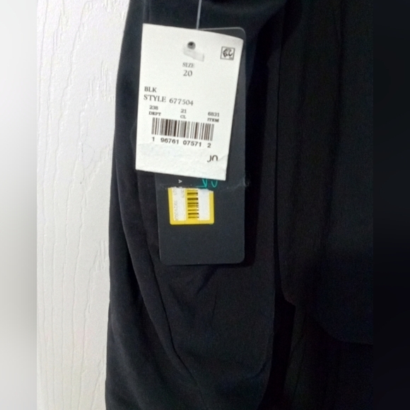 Aqua Green NWT, size 20 swim suit. - Picture 3 of 5